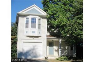 11 FENTON WOOD DR, STERLING, VA 20165