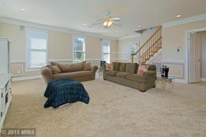 LO8596400 - Second Family Room