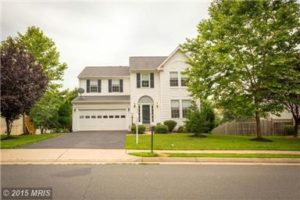 12968 TORCHLIGHT DR, WOODBRIDGE, VA 22193