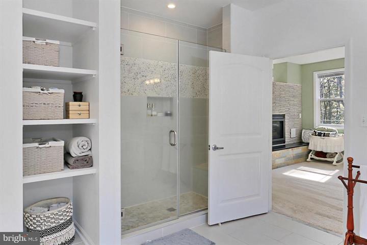 bathroom2.2